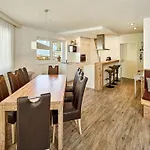Alpendiamond In&bike Out 200, 400&penthouse 600 Appartement *