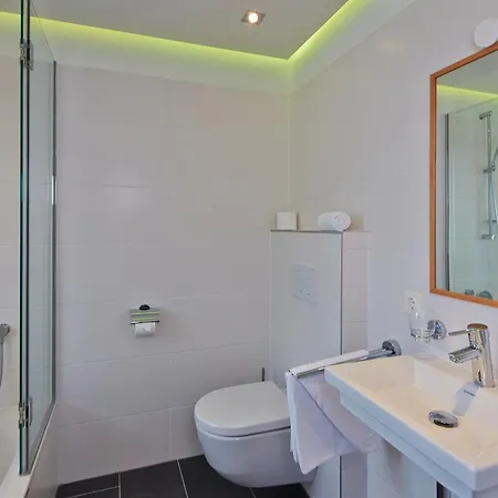 Alpendiamond In & Bike Out 200, 400 & Penthouse 600 Ζόλντεν