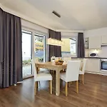 Alpendiamond In & Bike Out 200, 400 & Penthouse 600 Apartamento *
