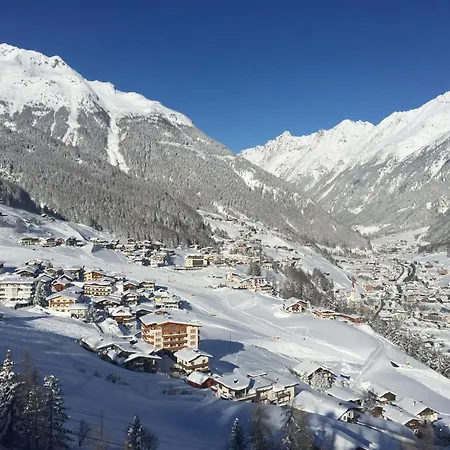 Alpendiamond In & Bike Out 200, 400 & Penthouse 600 Appartement