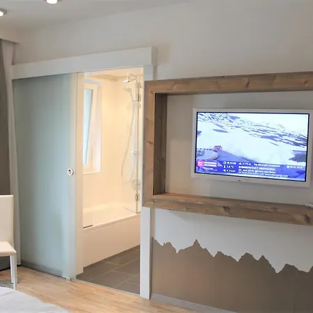 Alpendiamond In & Bike Out 200, 400 & Penthouse 600 Appartement