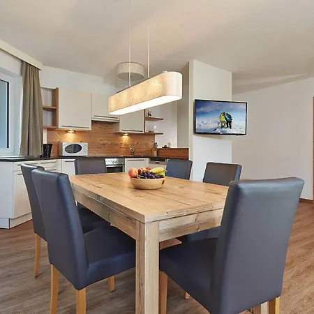 Alpendiamond In & Bike Out 200, 400 & Penthouse 600 * Ζόλντεν