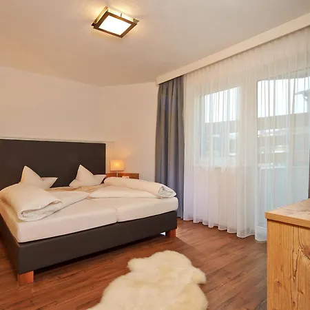 Alpendiamond In & Bike Out 200, 400 & Penthouse 600 Apartamento *