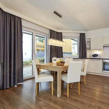 Alpendiamond In & Bike Out 200, 400 & Penthouse 600 Apartamento *